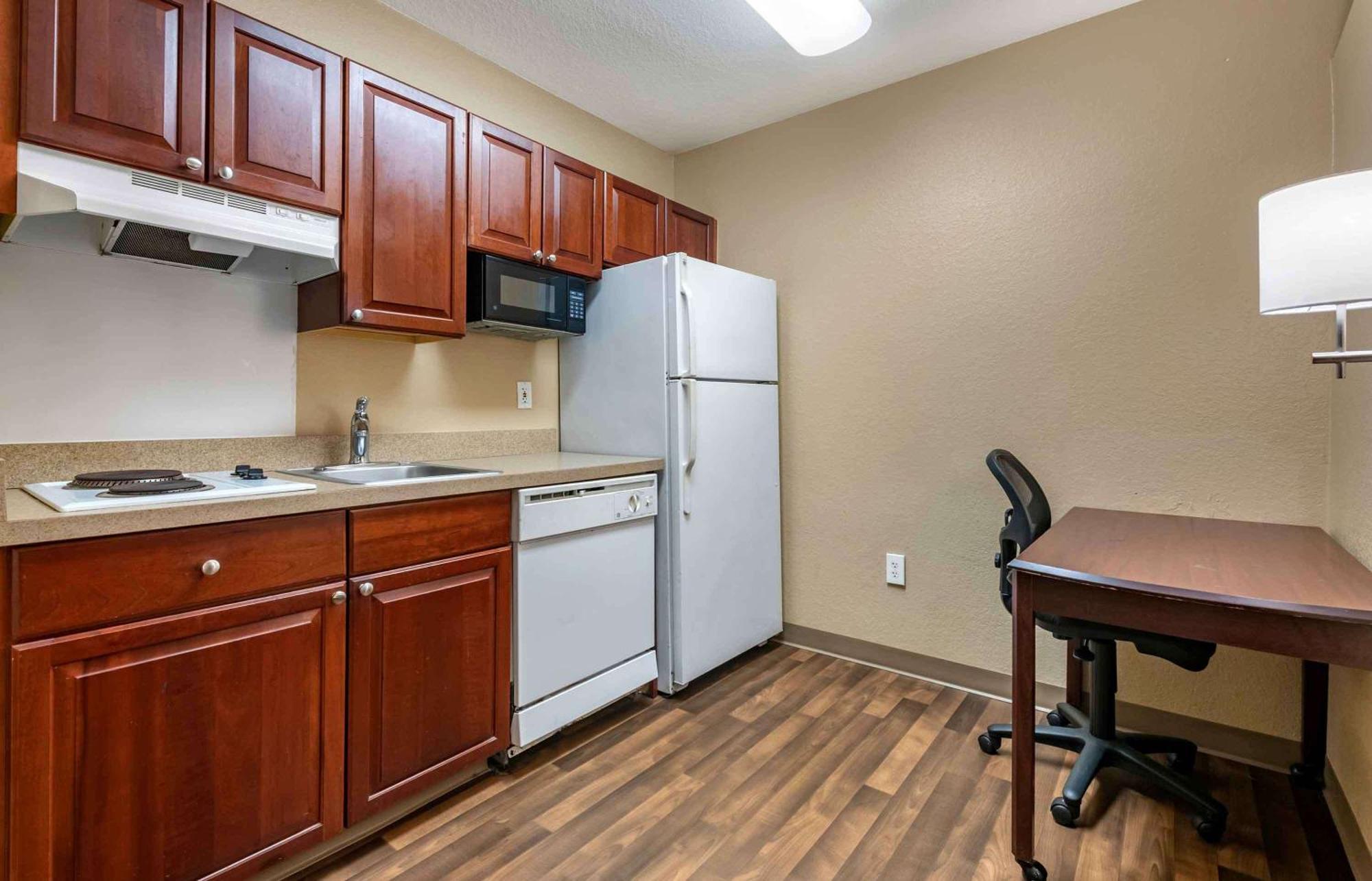 Extended Stay America Suites - Orlando - Southpark - Commodity Circle Oak Ridge Exteriér fotografie
